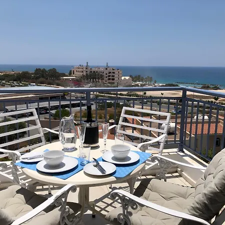 Kings Palace - Modern Penthouse With Incredible Sea Views Апартаменты *
