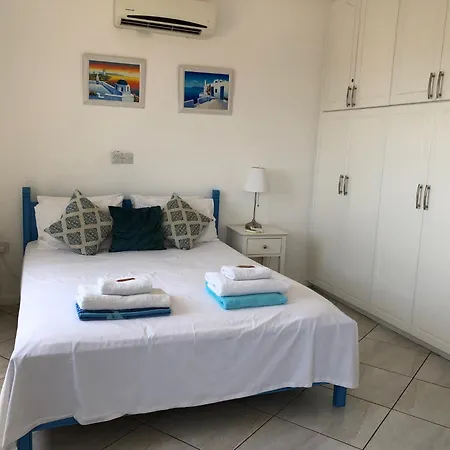 Kings Palace - Modern Penthouse With Incredible Sea Views Lägenhet Paphos