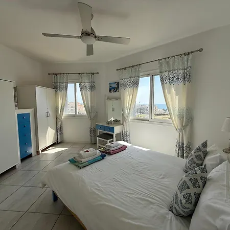 Lejlighed Kings Palace - Modern Penthouse With Incredible Sea Views Paphos