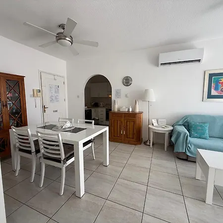 Kings Palace - Modern Penthouse With Incredible Sea Views Paphos