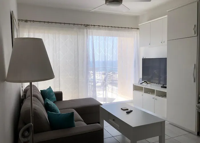 Kings Palace - Modern Penthouse With Incredible Sea Views * Paphos