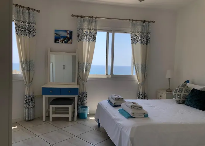 Kings Palace - Modern Penthouse With Incredible Sea Views Apartmán *