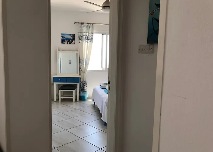 Kings Palace - Modern Penthouse With Incredible Sea Views * Paphos