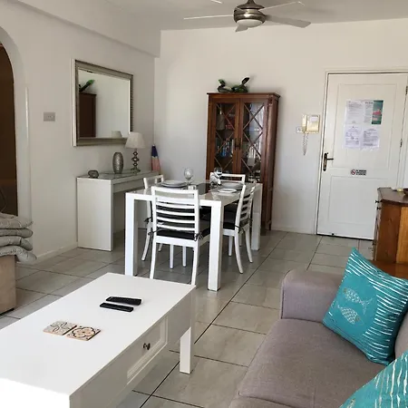 Διαμέρισμα Kings Palace - Modern Penthouse With Incredible Sea Views