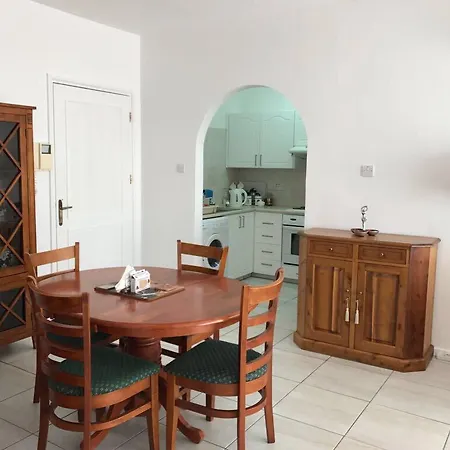 Kings Palace - Modern Penthouse With Incredible Sea Views Paphos