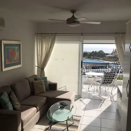 Διαμέρισμα Kings Palace - Modern Penthouse With Incredible Sea Views